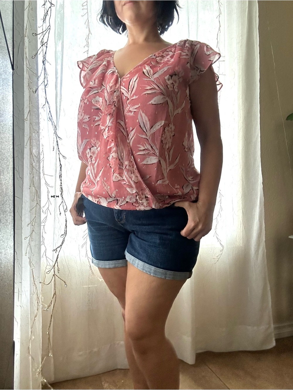 White House Black Market Coral Pink Floral V-Neck Flutter Sleeve Top